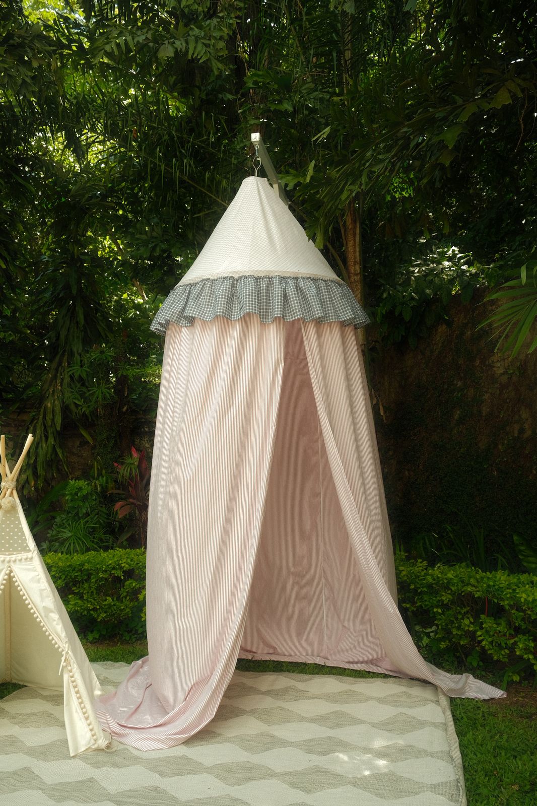 CANOPY