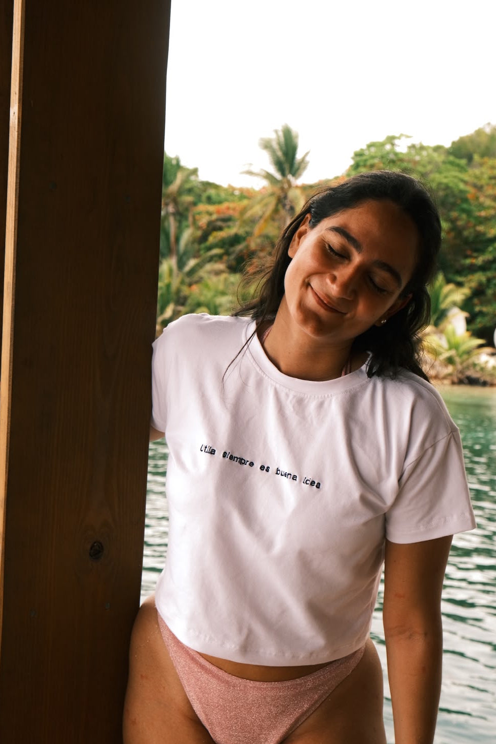 "Utila siempre es buena idea" CROP TOP