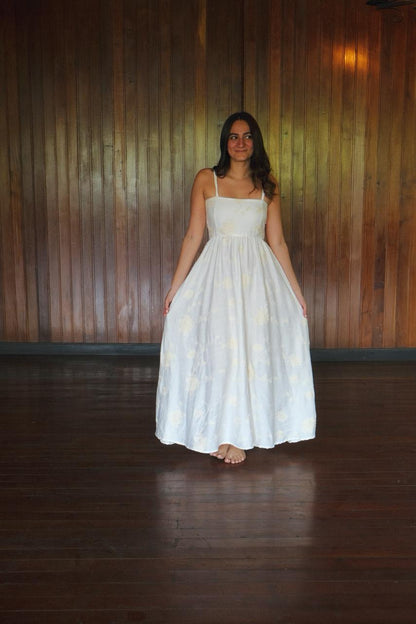 ALEXA DRESS LINO BORDADO TALLA M