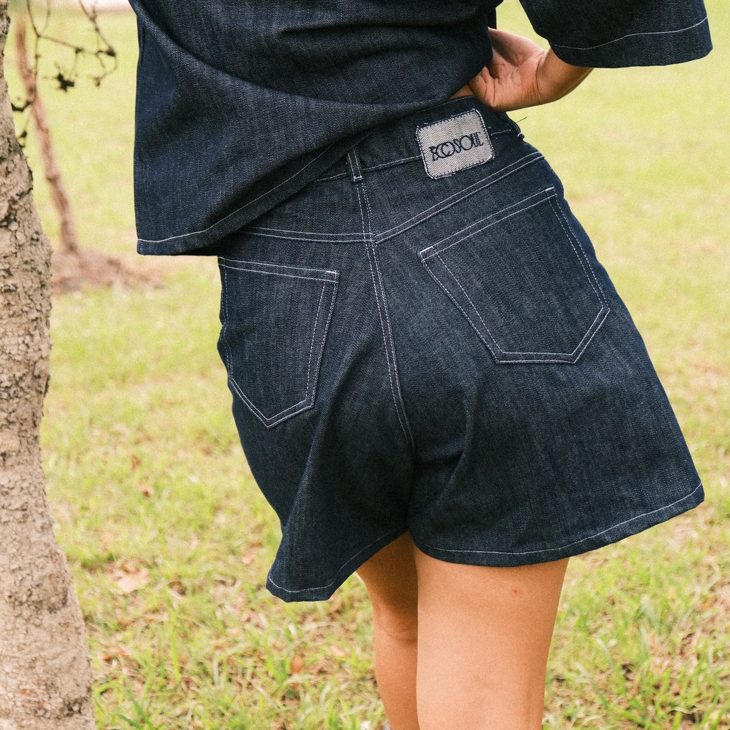 DARK DENIM SHORT