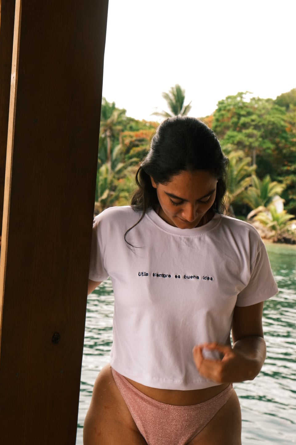 "Utila siempre es buena idea" CROP TOP
