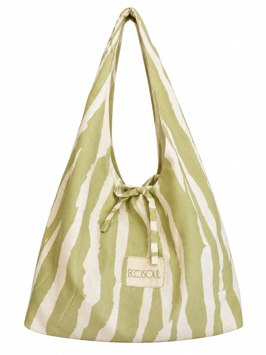 THE BIG TOTE