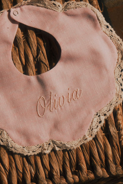 AMELIA BIB
